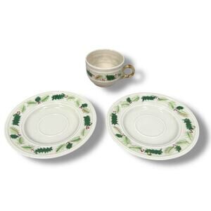 Vintage Belleek Holly Demitasse Cup &‎ 2 Saucers Ivory Round Porcelain Christmas